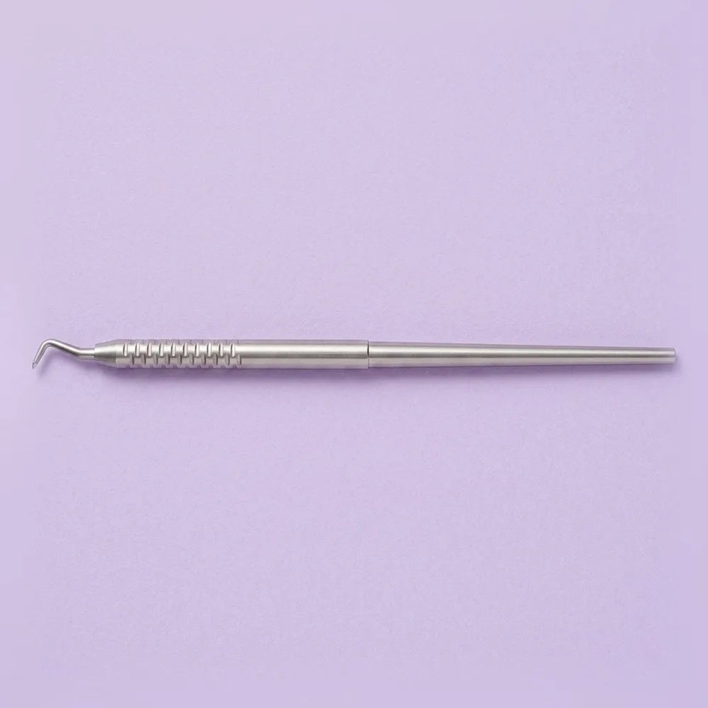 Bracket opener (ACTIVE): placement instrument for opening the spring clip on active self-ligating brackets during bonding and archwire…