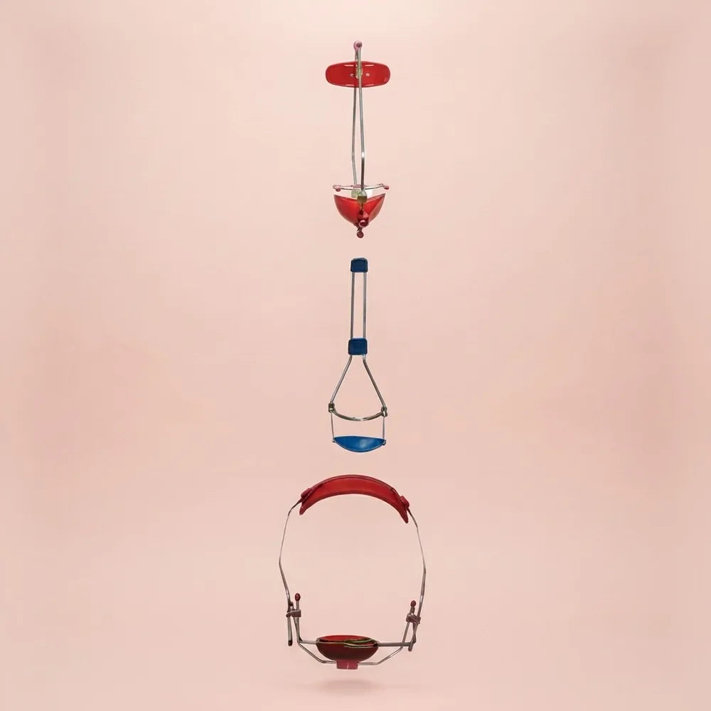 Face mask double bars: double-bar protraction face mask giving a stiffer frame for maxillary protraction mechanics