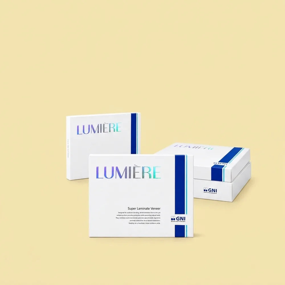 Three LUMIERE super laminate veneer boxes