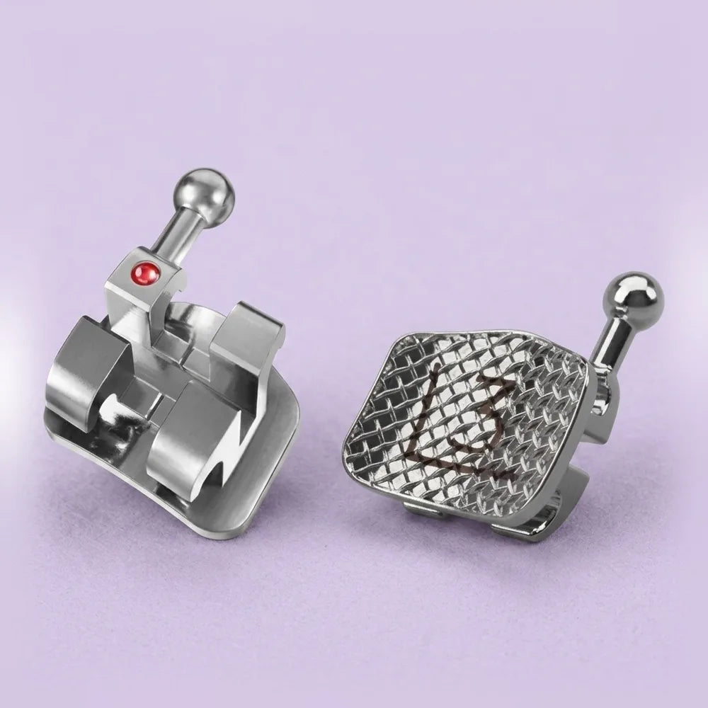 Meta1 Bracket: standard metal bracket available across MBT and Roth prescriptions in both 018 and 022 slot