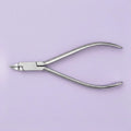 Vertical Plier: vertical plier for second-order tip bends in archwire